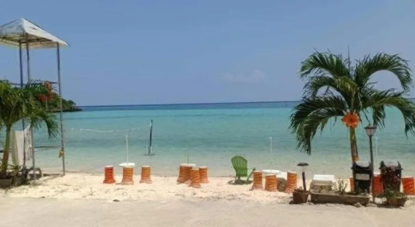 Aizawa Beach Resort