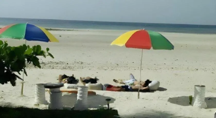 Aizawa Beach Resort