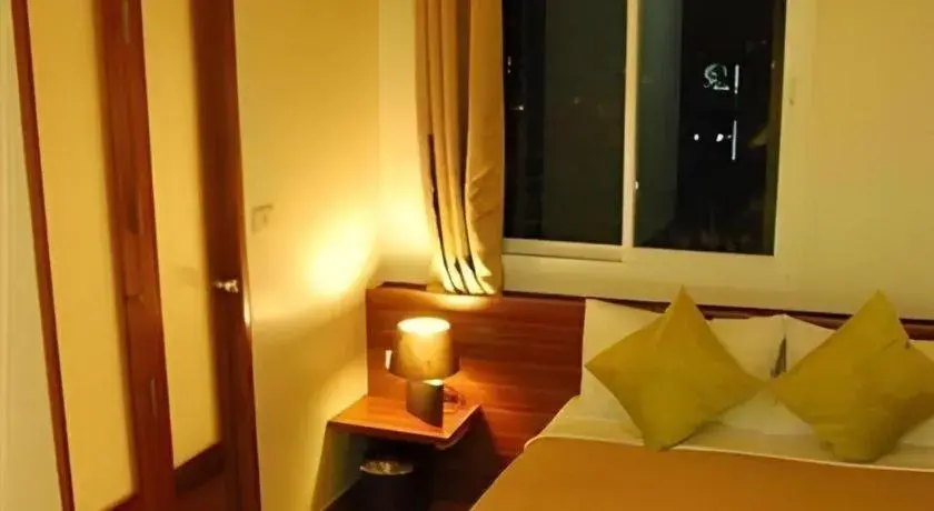 Bed in White House Asoke Sukhumvit 18 Bed in White House Asoke Sukhumvit 18