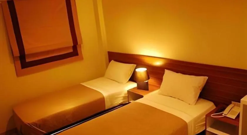 Bed in White House Asoke Sukhumvit 18