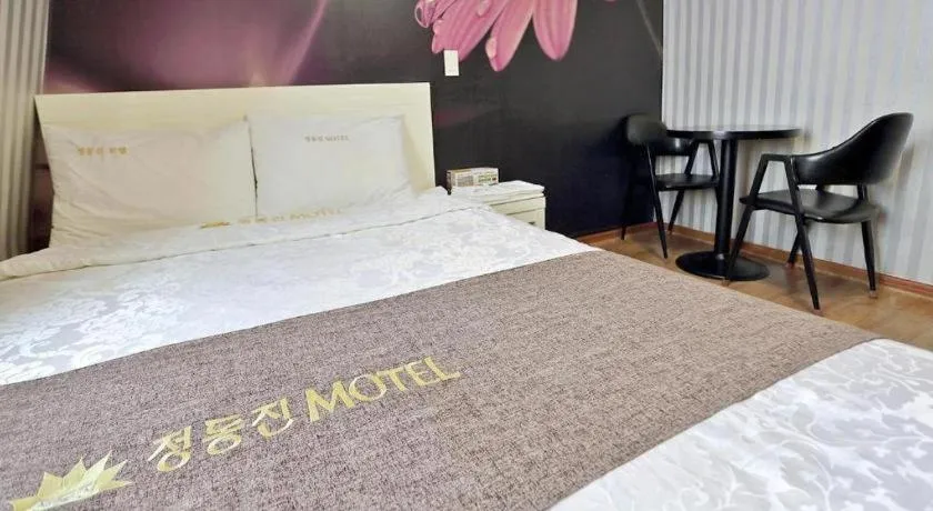 Bed in Gangneung (Jeongdongjin) Jeongdongjin Motel