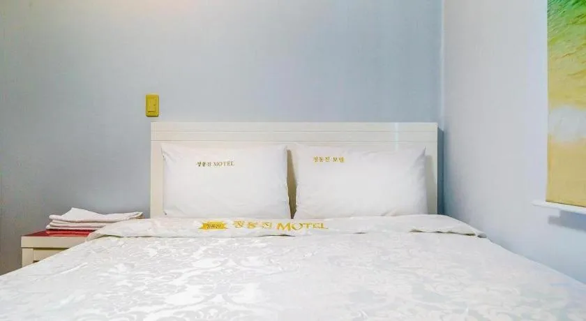 Bed in Gangneung (Jeongdongjin) Jeongdongjin Motel