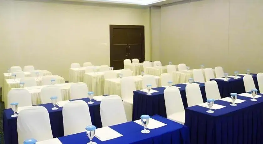 Zenith Hotel Zenith Hotel