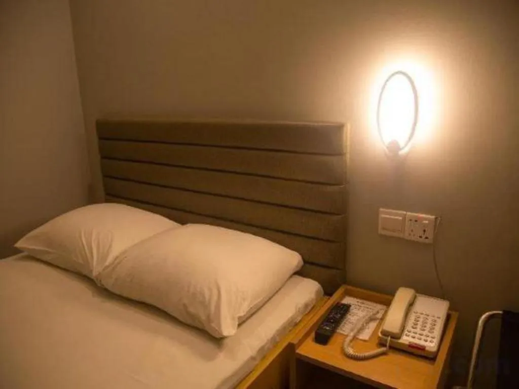 Bed in Hotel Castle Salam