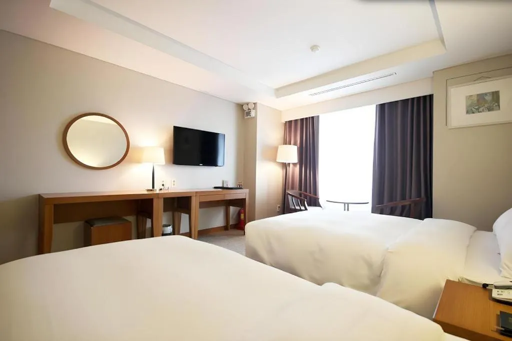 Bed in Seoul Rex Hotel