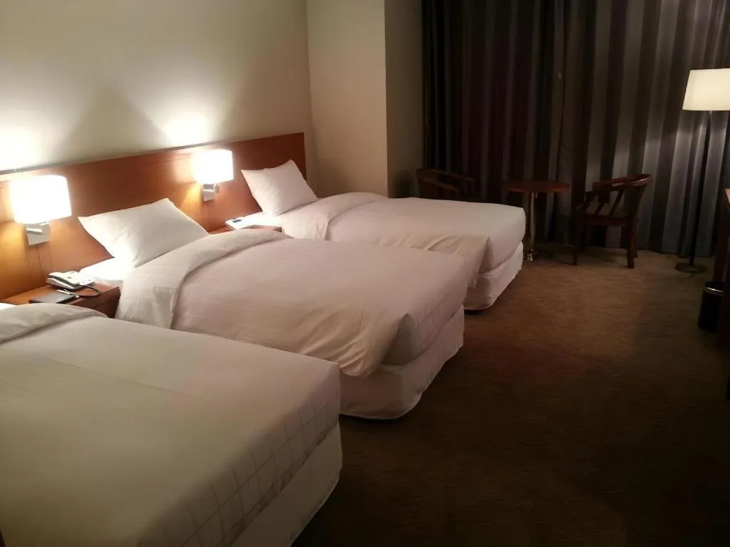 Bed in Seoul Rex Hotel