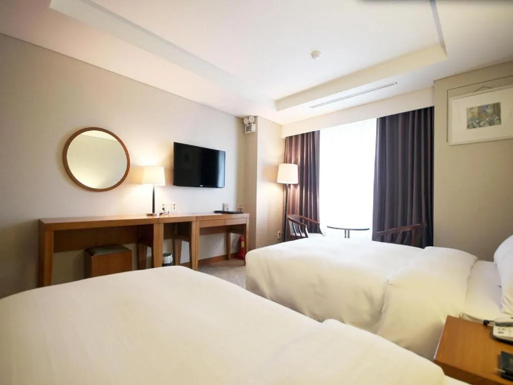 Bed in Seoul Rex Hotel