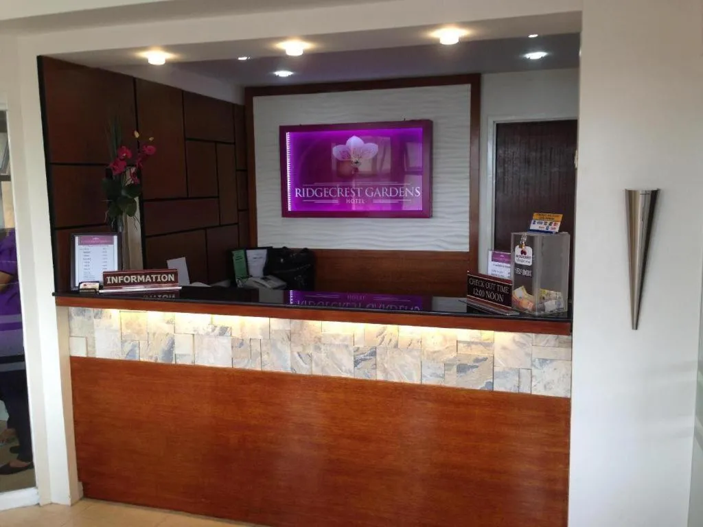 Ridgecrest Gardens Hotel