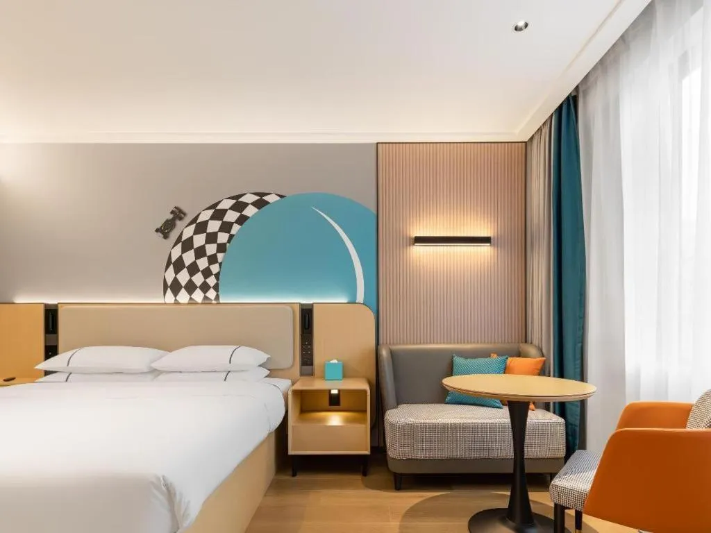 Bed in City Comfort Inn Jiangmen Xinhui Xiangshan Park