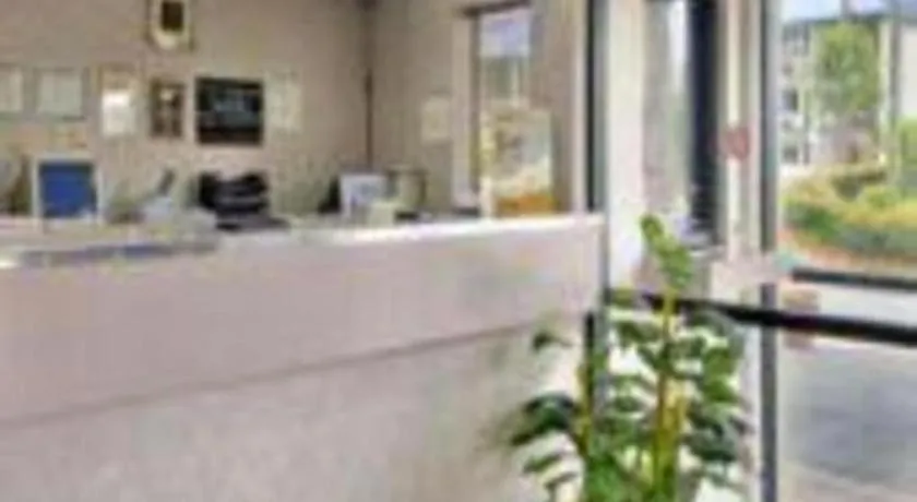 Rodeway Inn & Suites