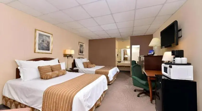Bed in Americas Best Value Inn & Suites Victoria Bed in Americas Best Value Inn & Suites Victoria