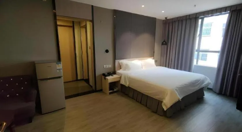 Bed in Hanyong Hotel Shenzhen International Exhibition Center