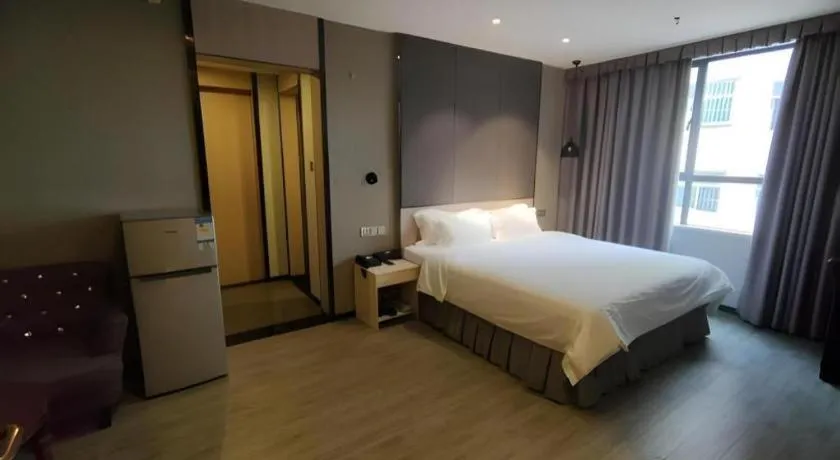 Bed in Hanyong Hotel Shenzhen International Exhibition Center