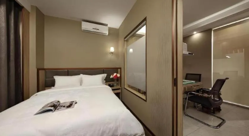 Bed in Hanyong Hotel Shenzhen International Exhibition Center