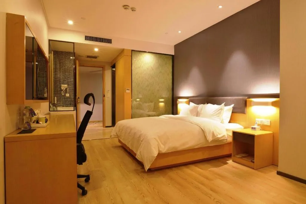Bed in Holiday Inn Express Jinan Exhibition Center By IHG