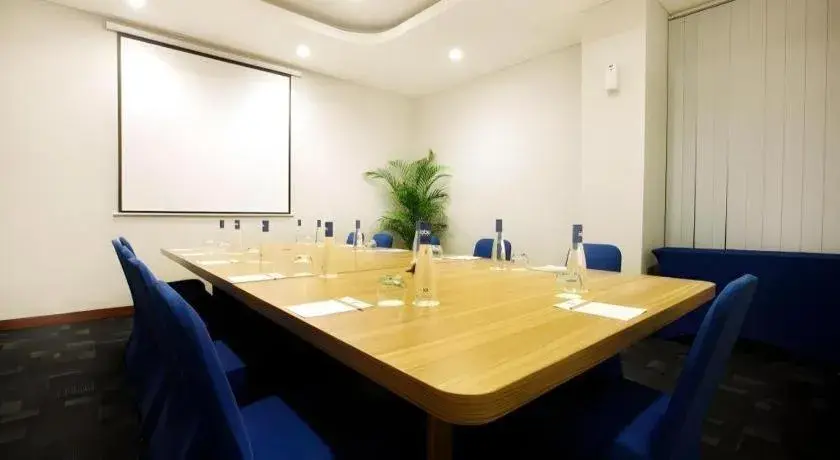 Indies Style Hotel Bandung Indies Style Hotel Bandung