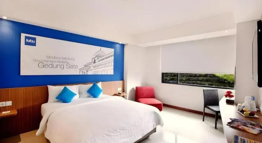 Bed in Indies Style Hotel Bandung Bed in Indies Style Hotel Bandung