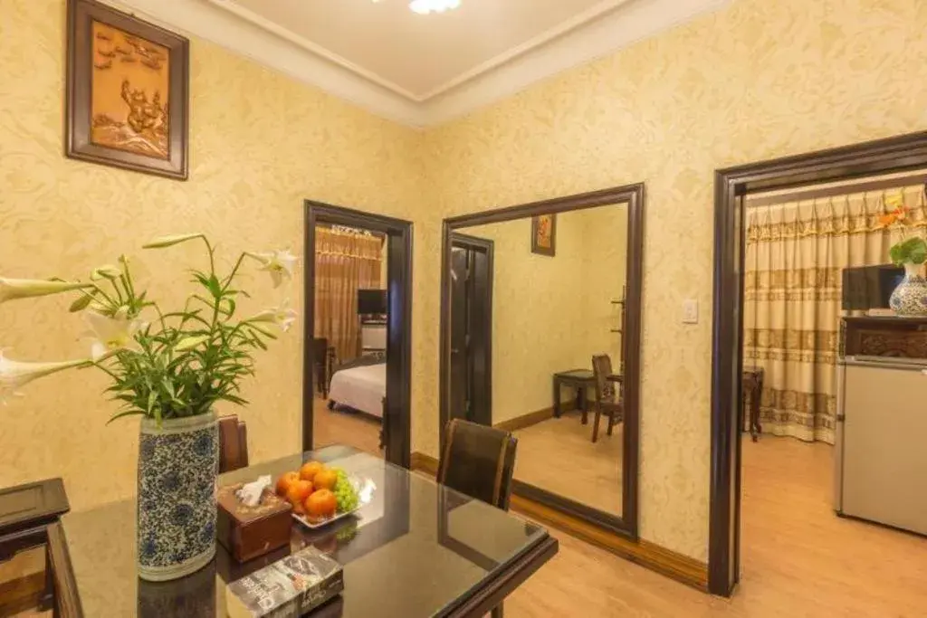 Bed in Dragon Hotel Bed in Dragon Hotel