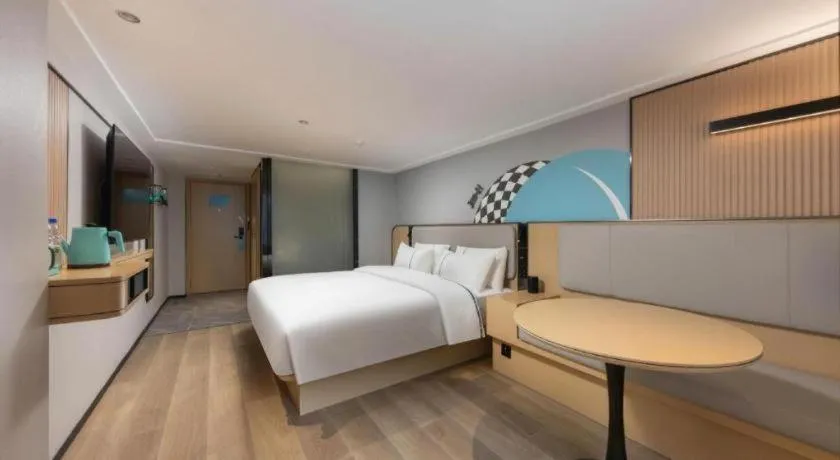 Bed in City Comfort Inn Hengyang Dayang Department Lianhu Plaza