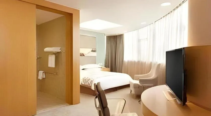 Bed in Ramada Plaza by Wyndham Chuzhou