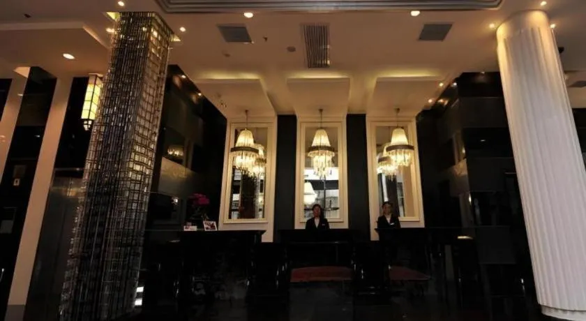 Elegance Bund Hotel
