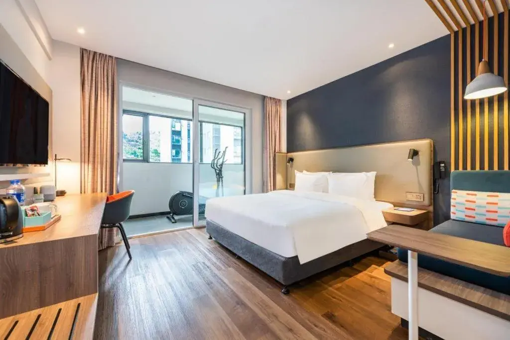 Bed in Holiday Inn Express Guiyang Century City Mall By IHG Bed in Holiday Inn Express Guiyang Century City Mall By IHG