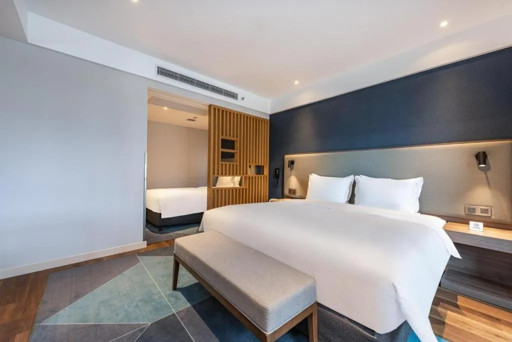 Bed in Holiday Inn Express Guiyang Century City Mall By IHG