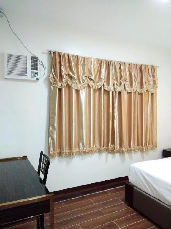 Bed in Meaco Royal Hotel- ILagan