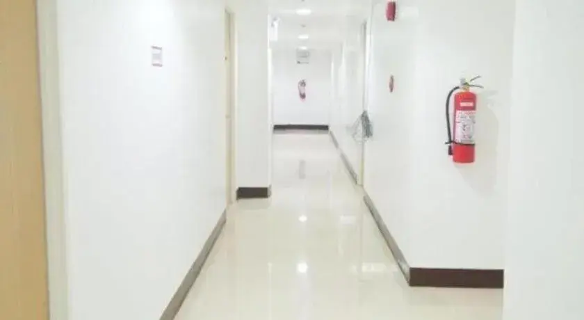 Meaco Royal Hotel- ILagan Meaco Royal Hotel- ILagan