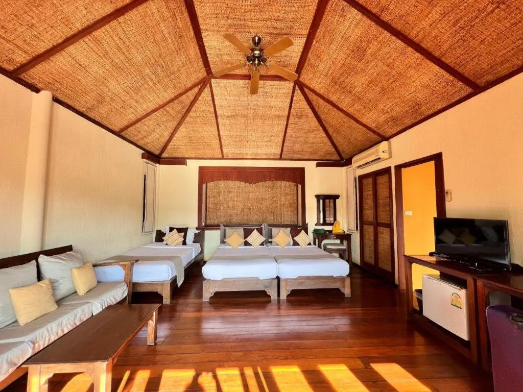 Bed in Pai Hotsprings Spa Resort