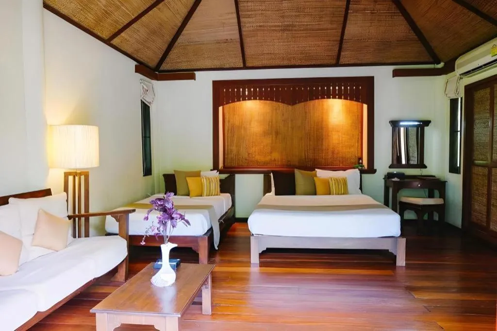 Bed in Pai Hotsprings Spa Resort