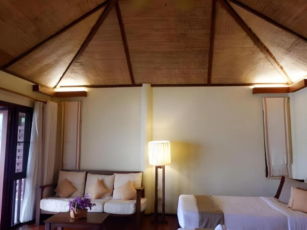 Bed in Pai Hotsprings Spa Resort