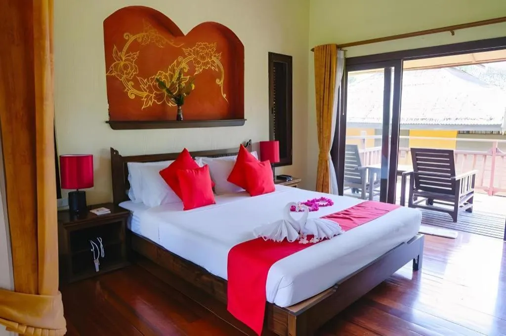 Bed in Pai Hotsprings Spa Resort