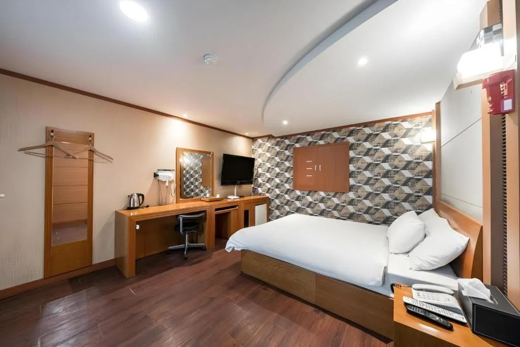 Bed in Hotel J Suwon