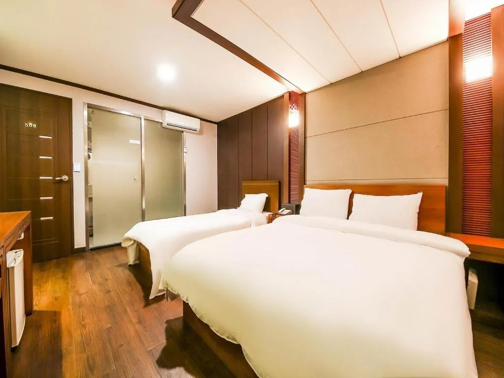 Bed in Hotel J Suwon