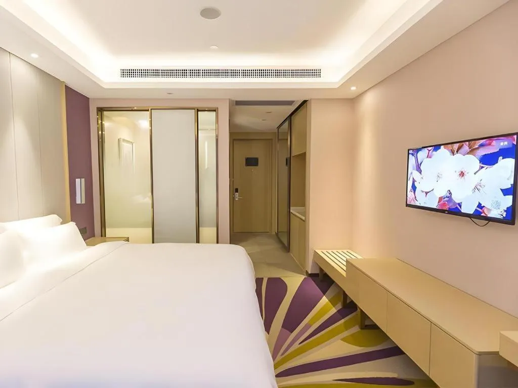 Bed in Lavande Hotels Guangzhou Zhihui City