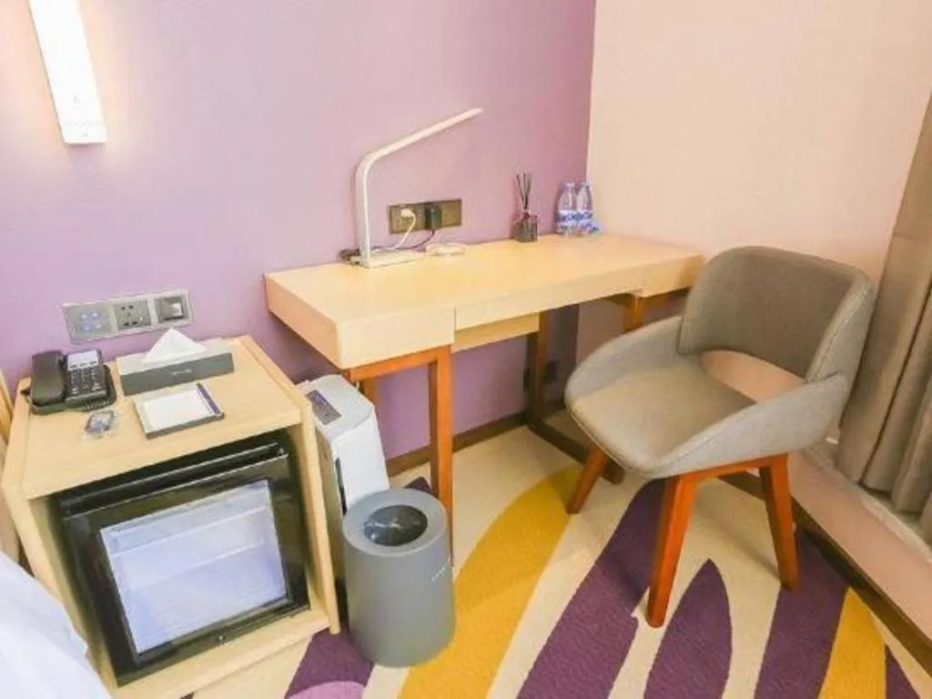 Lavande Hotels Guangzhou Zhihui City