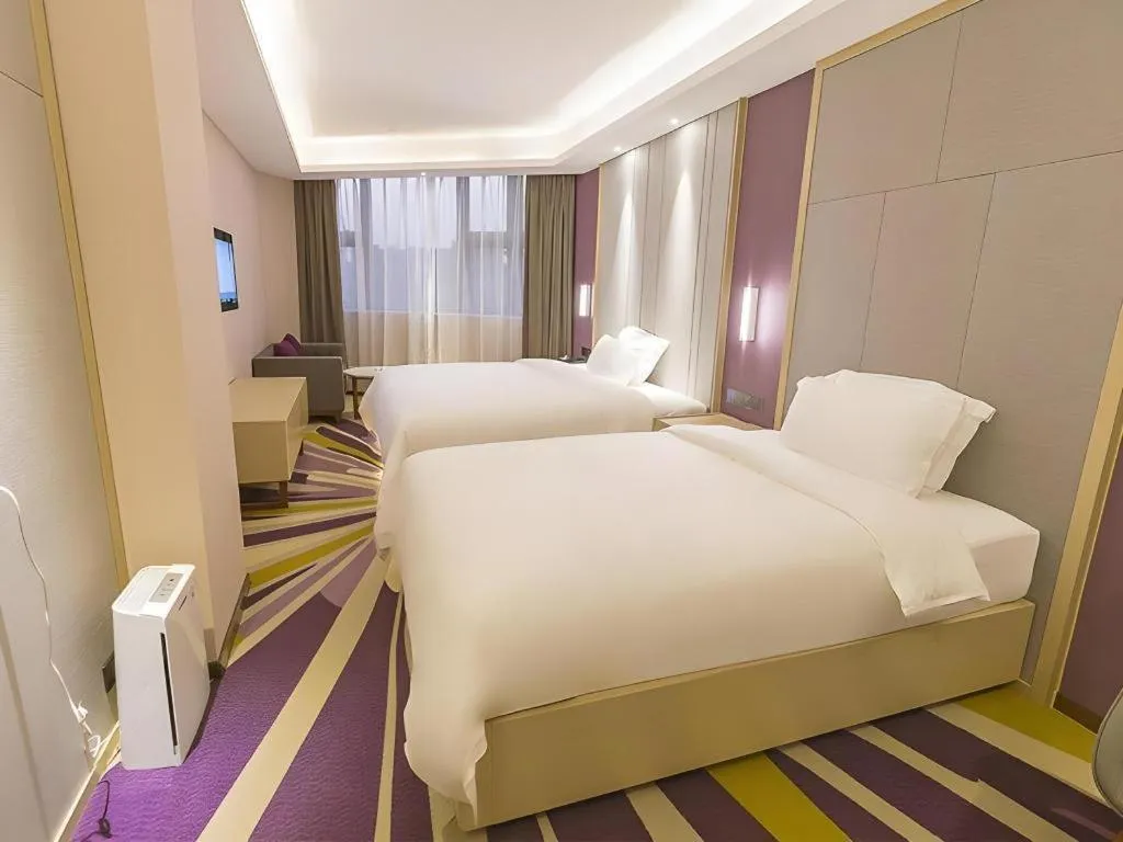 Bed in Lavande Hotels Guangzhou Zhihui City