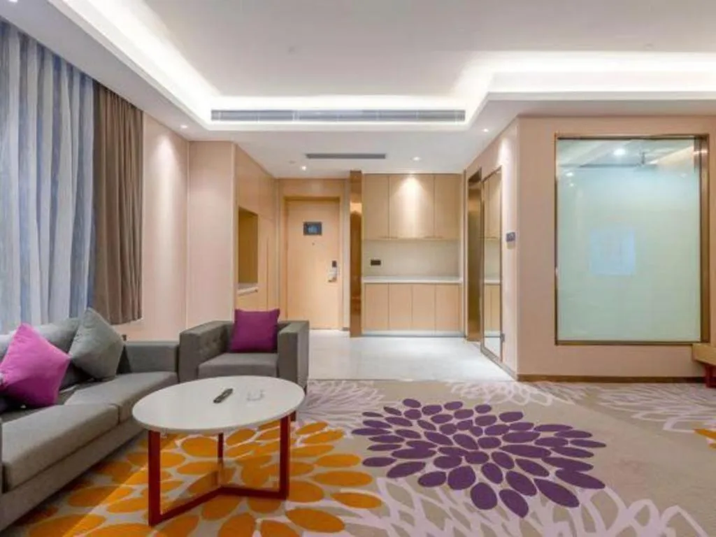 Lavande Hotels Guangzhou Zhihui City