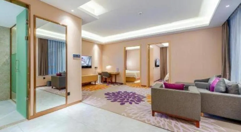 Bed in Lavande Hotels Guangzhou Zhihui City