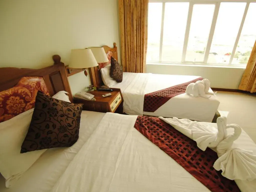 Bed in Midland Hotel Bed in Midland Hotel