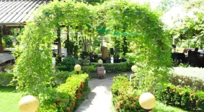 Pattharapuri Valley Resort