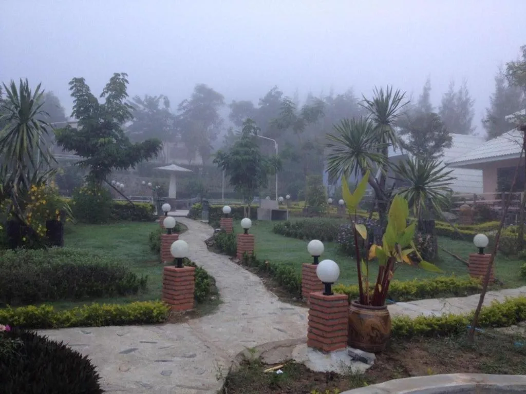 Pattharapuri Valley Resort