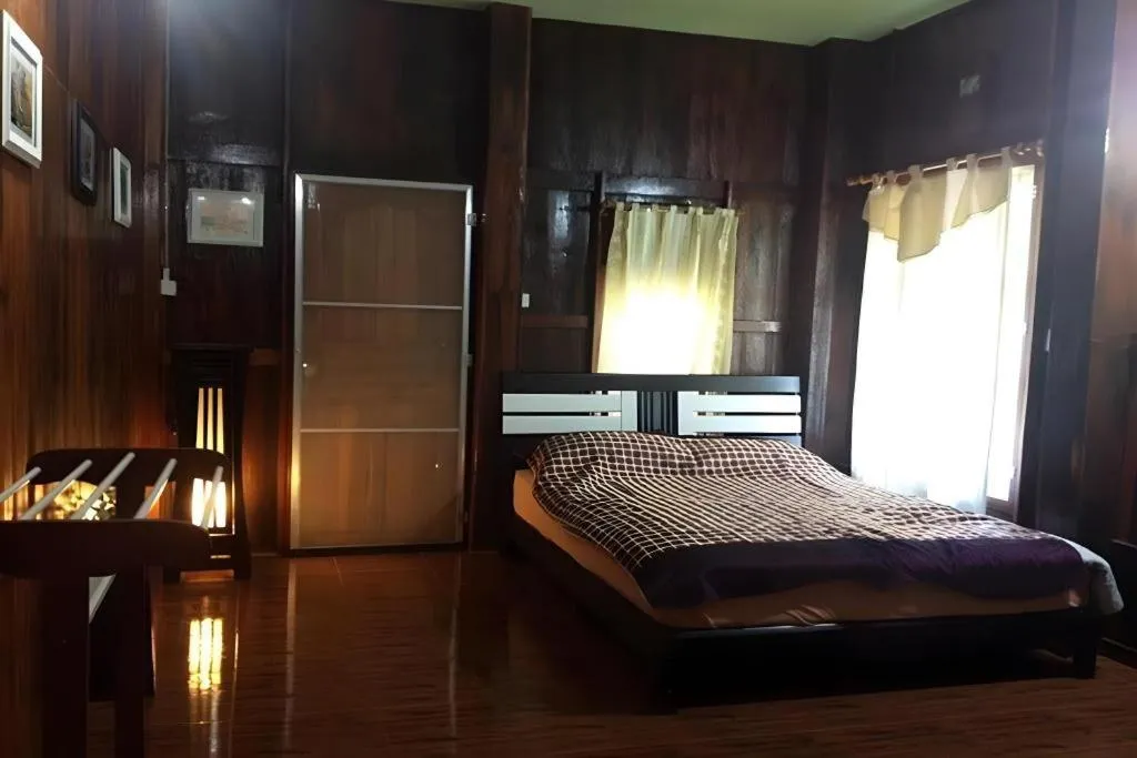 Bed in Pattharapuri Valley Resort