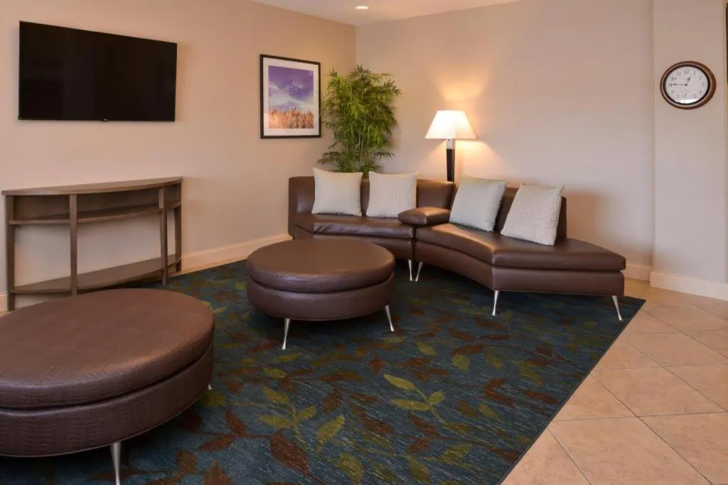 Candlewood Suites Bloomington-Normal By IHG
