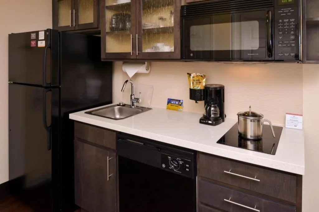 Candlewood Suites Bloomington-Normal By IHG