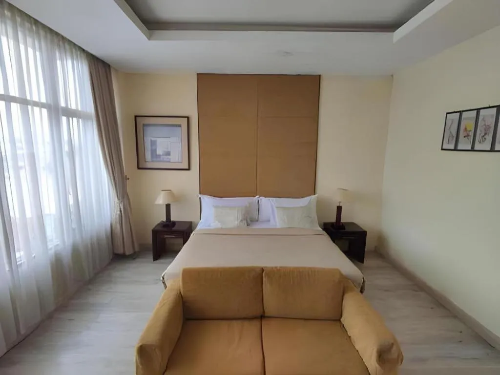 Bed in Hotel Intan Cirebon