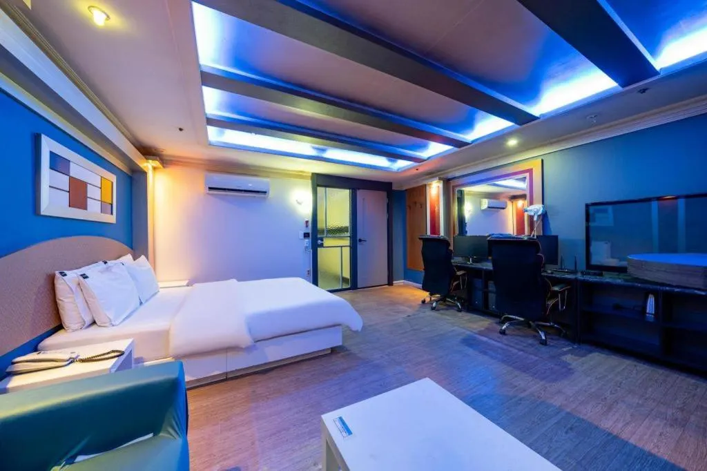 Bed in Hotel Head-One