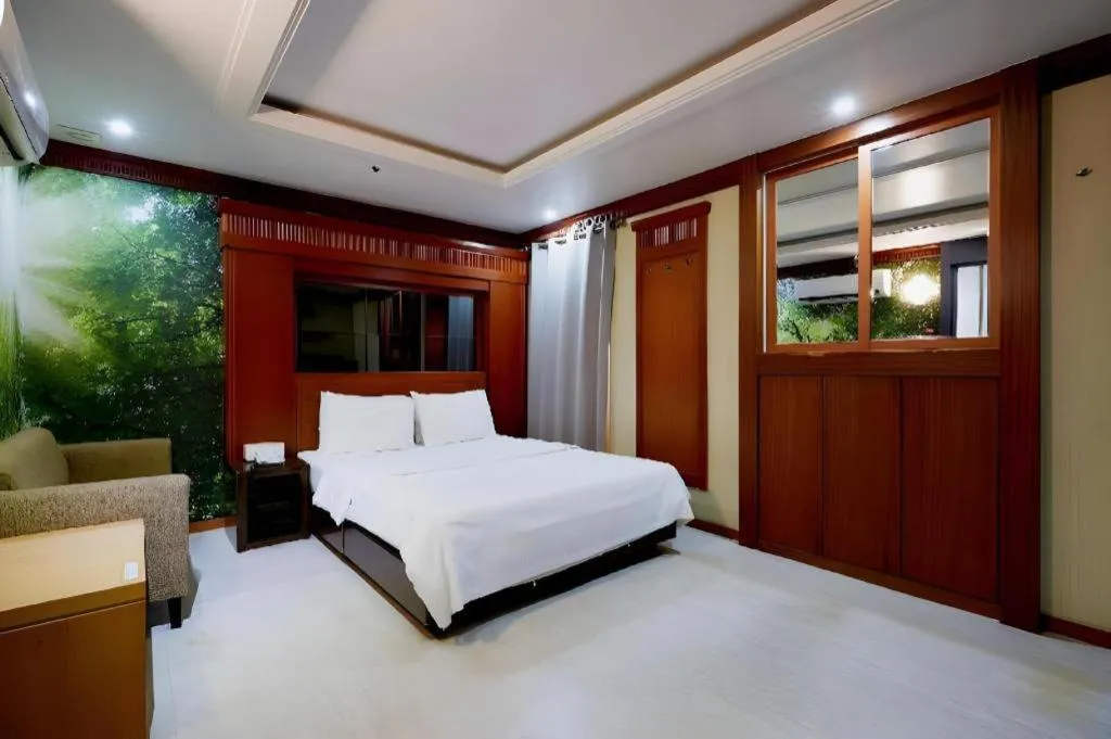 Bed in Hotel Head-One