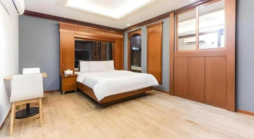 Bed in Hotel Head-One